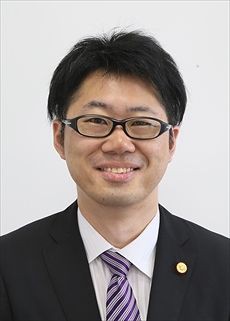 堂前 俊介